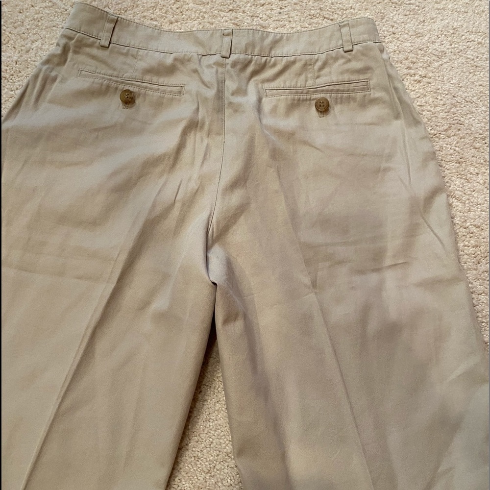 Shorts - Picture 2 of 5